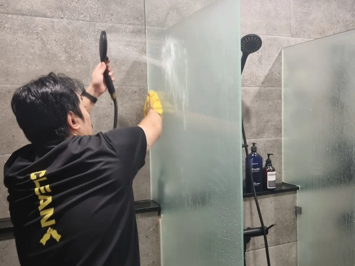 양산시 상북면 건물 세면대·파우더룸 바닥 위생청소 사례 - 행진크린
